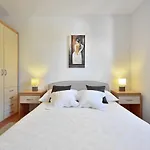 Diva House *