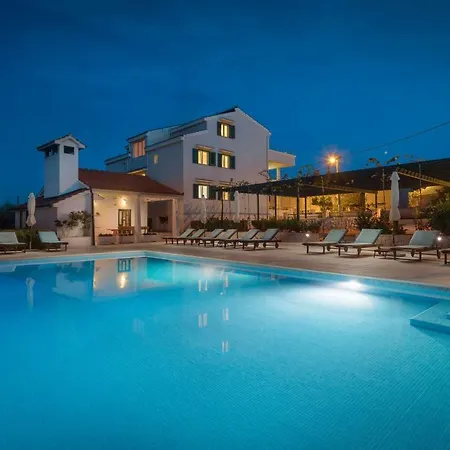 Holiday home Diva House *