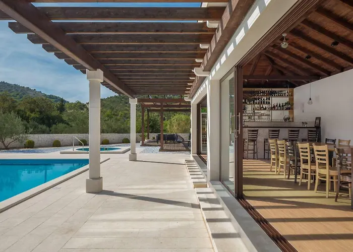 Дом отдыха Diva House